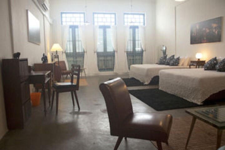 Room 6 of 19