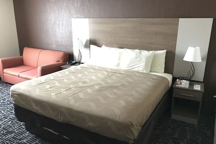 1 King Bed Upgrade (11 of 19)