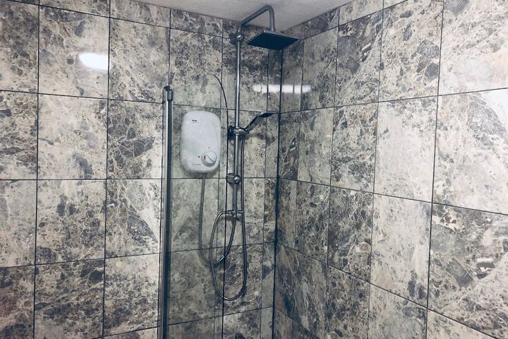 Room 14 of 42