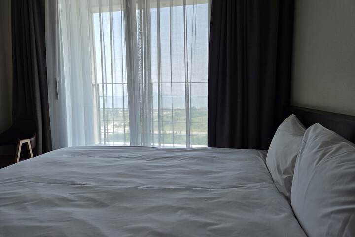 Room 39 of 40