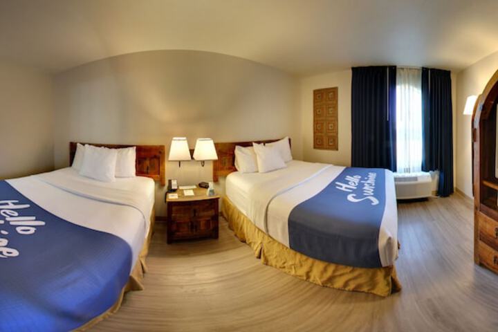 Room 13 of 52