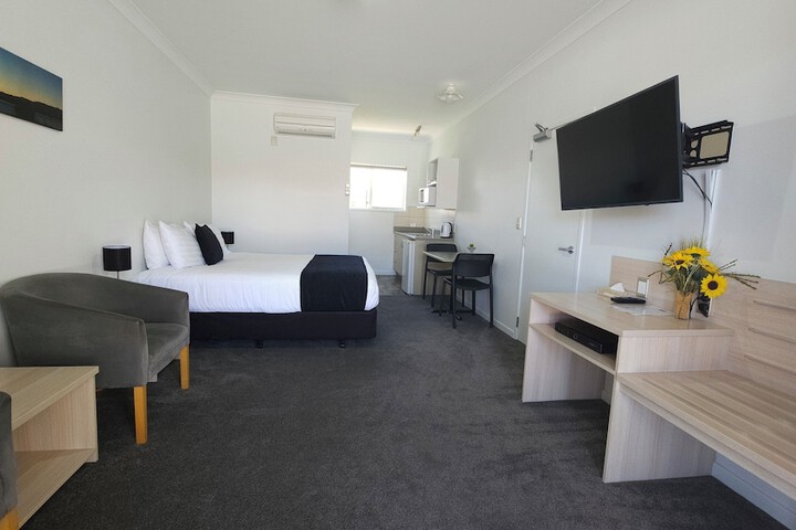 Room 20 of 80