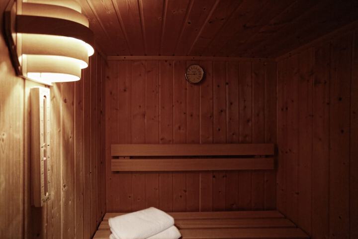 Room 7 of 89