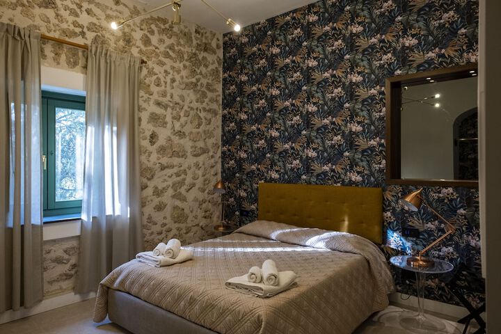 Room 32 of 130