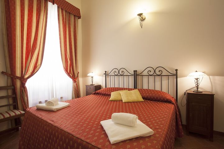 Room 10 of 41