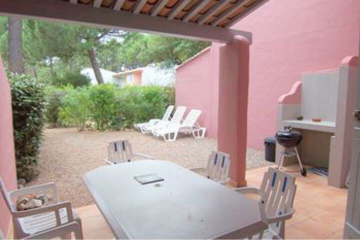 Terrace/Patio 21 of 22