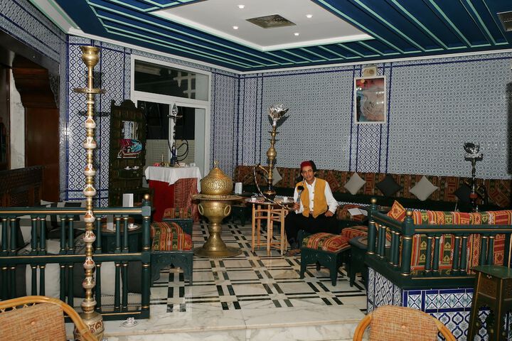 Lounge 58 of 67