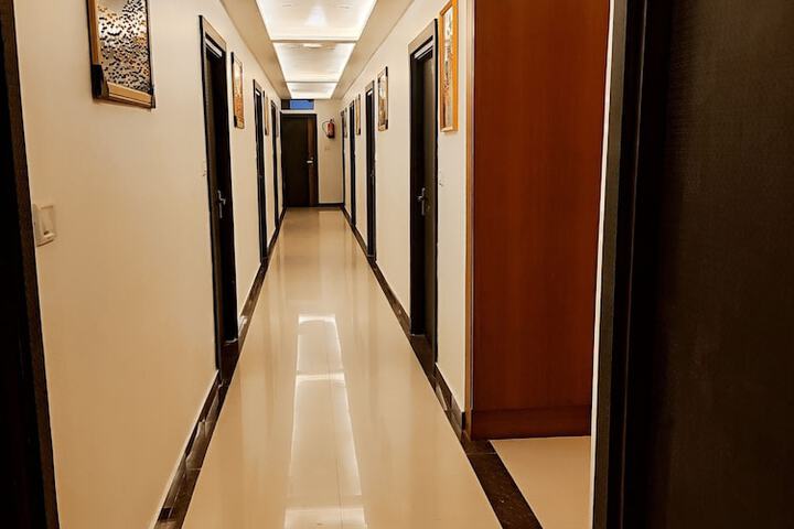 Image of Hotel JVS Palace