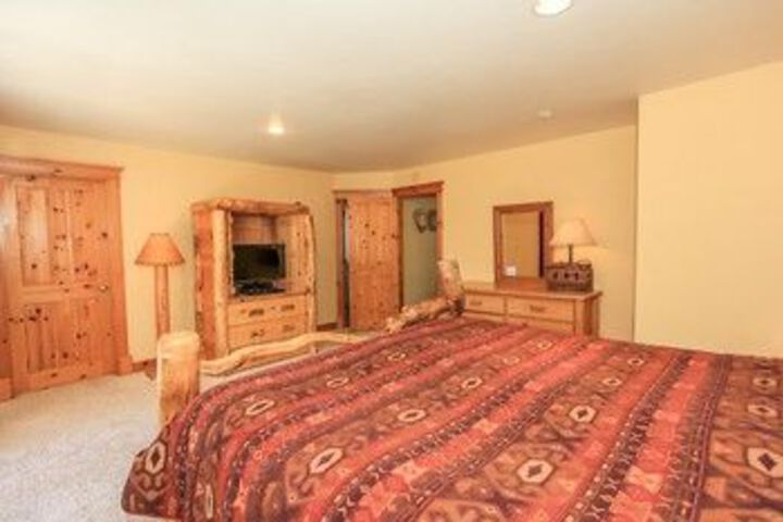Room 22 of 54