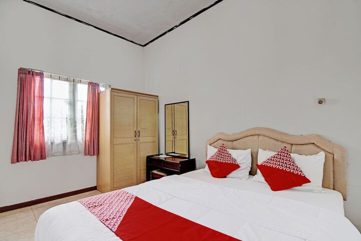 Room 18 of 24