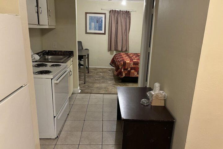 Room 5 of 31