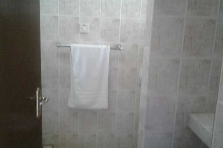 Room 7 of 19