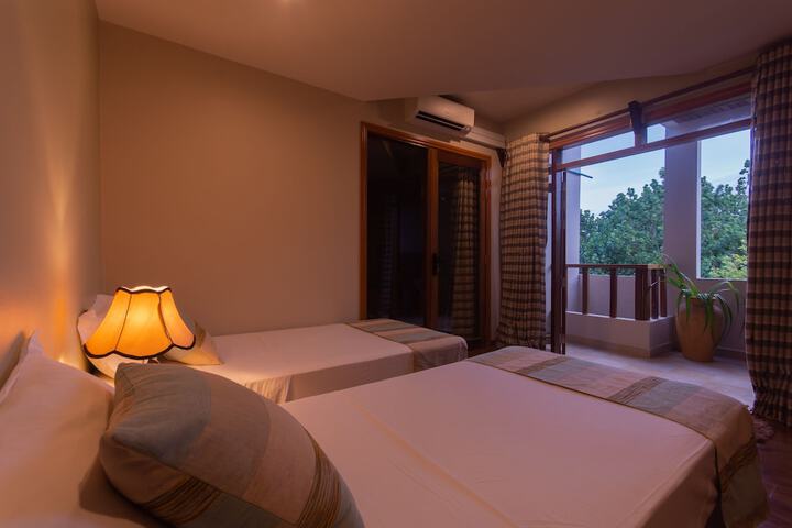 Room 25 of 71