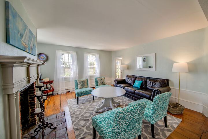 Hotel Interior 4 of 109