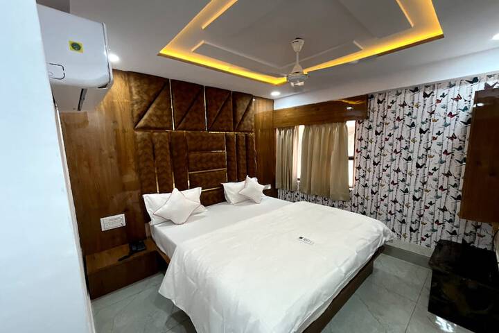Room 7 of 21