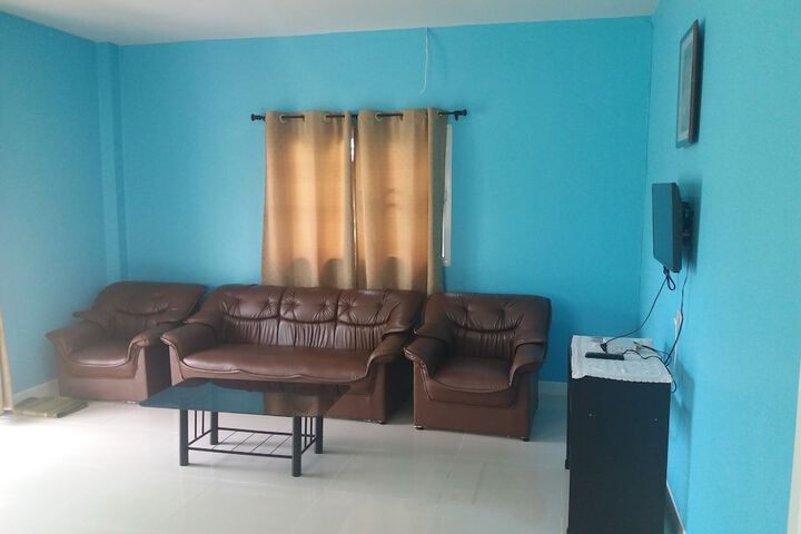 Room 7 of 28