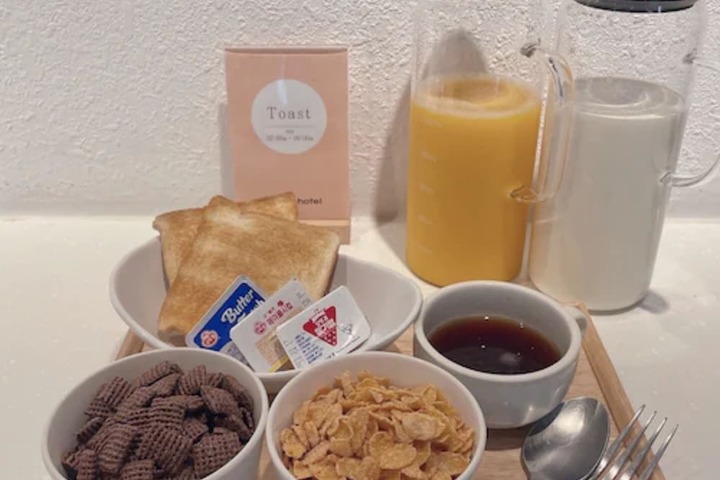 Breakfast/Coffee Service 97 of 117