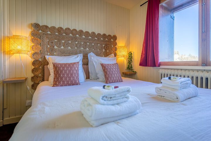 Room 4 of 30