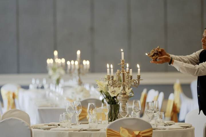Ballroom/Hall 103 of 145