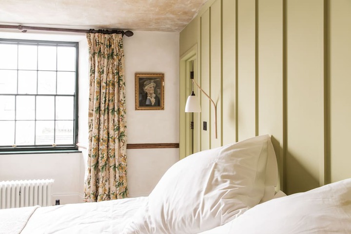 Room 15 of 56