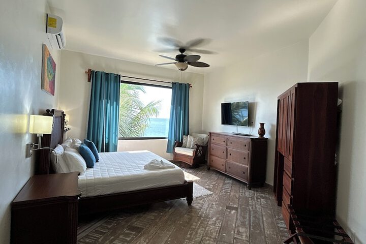Room 9 of 64
