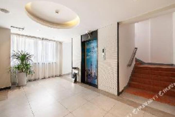 Myste Zong Hotel