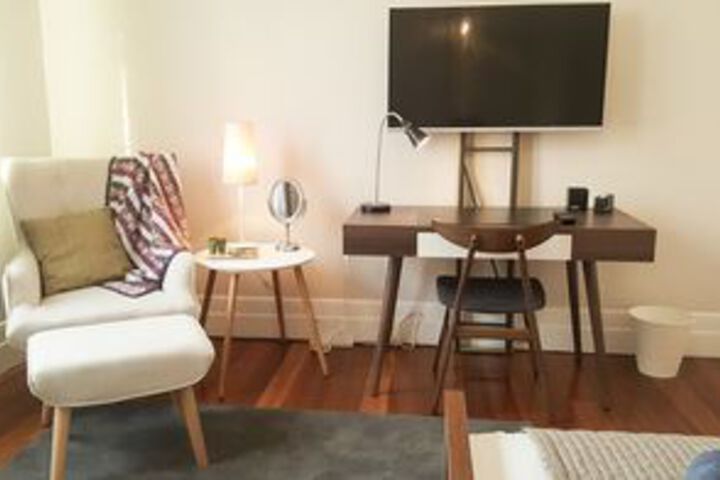 Room 5 of 73