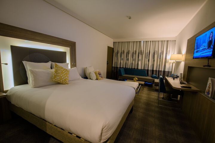 Room 15 of 109