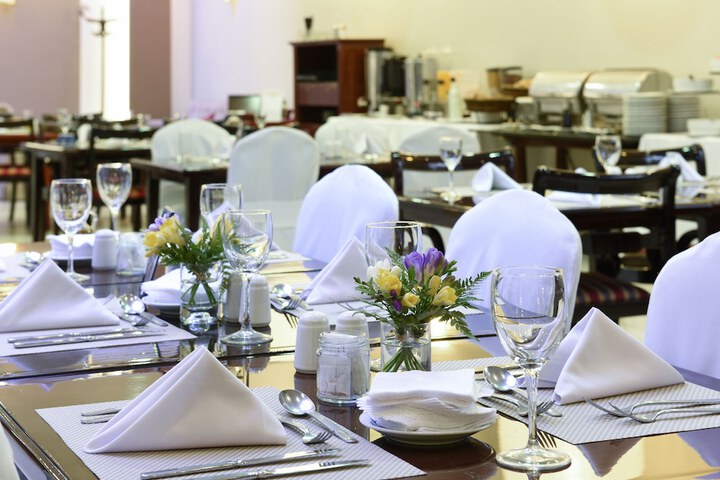 Ballroom/Hall 44 of 48