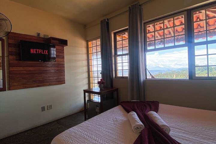 Room 28 of 130