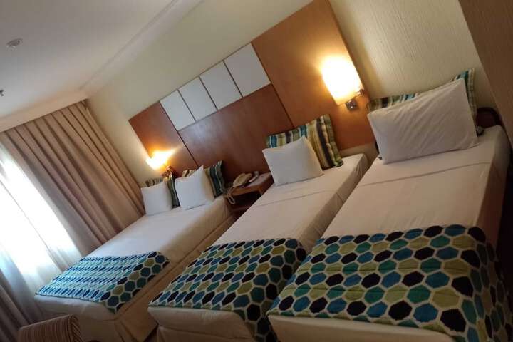 Room 20 of 64