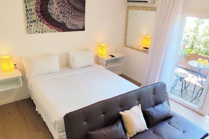 Room 45 of 158
