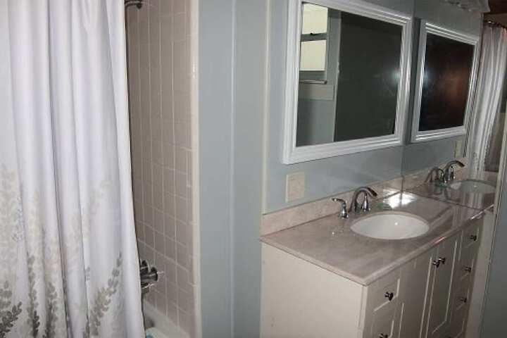 Room 14 of 26