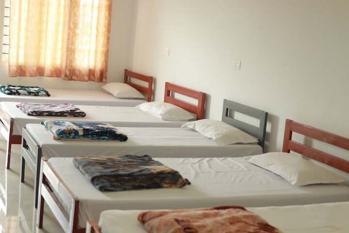 Room 8 of 53