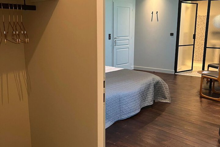 Room 11 of 56