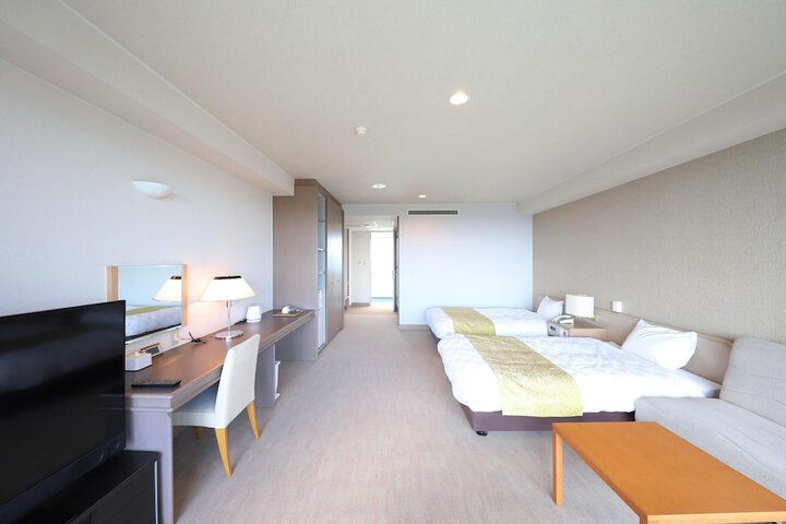 Room 5 of 71