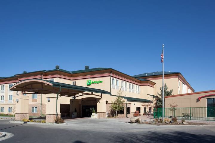 Hotel 82 of 101