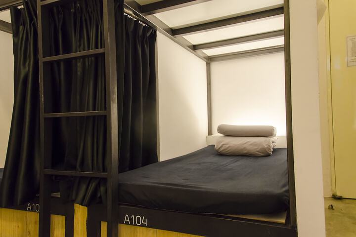Room 15 of 59