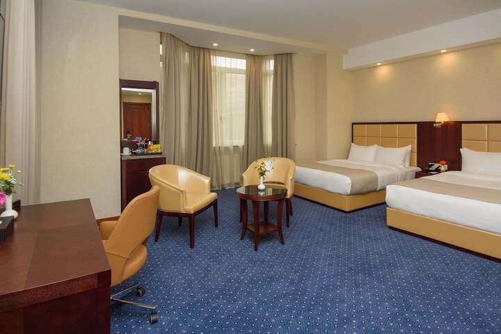 Room 38 of 80