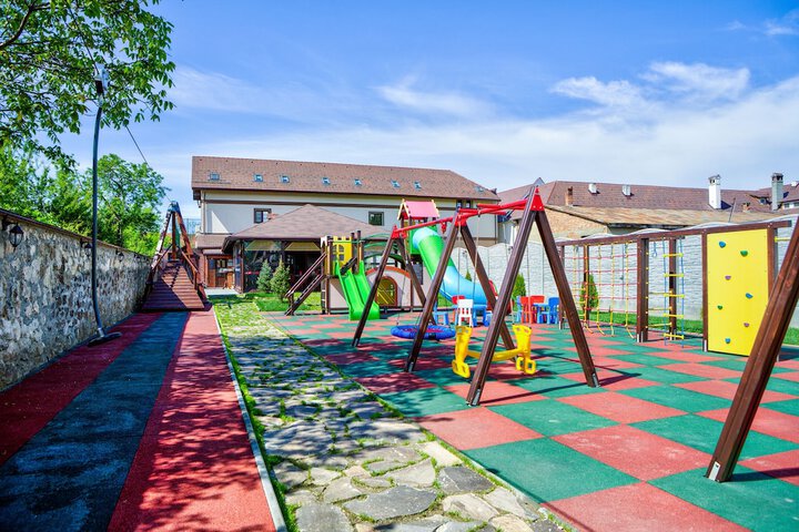Childrens Activities 78 of 125