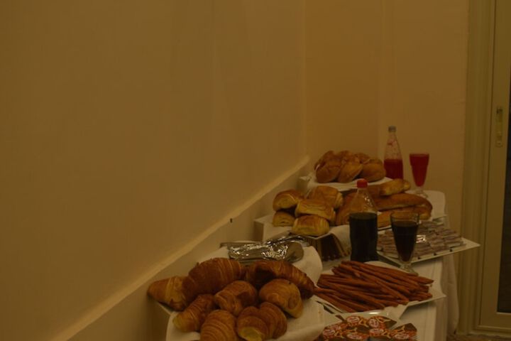 Dining 37 of 60