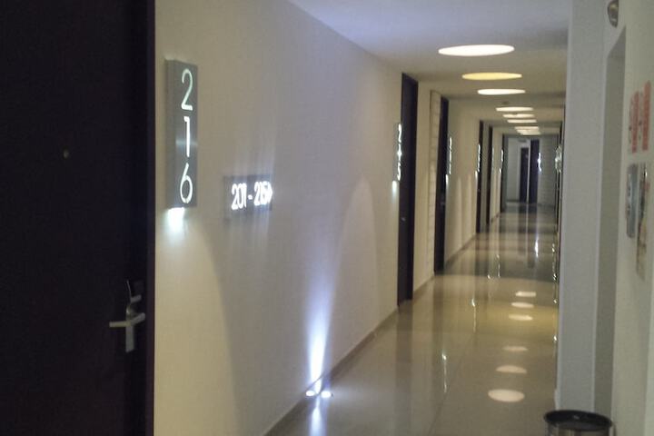 Ballroom/Hall 58 of 75