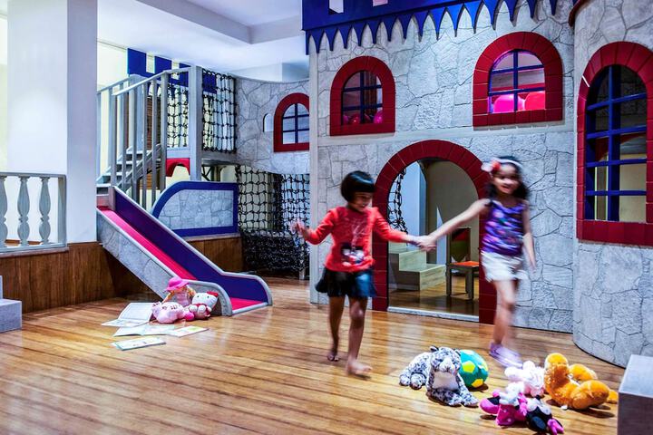 Childrens Activities 50 of 102