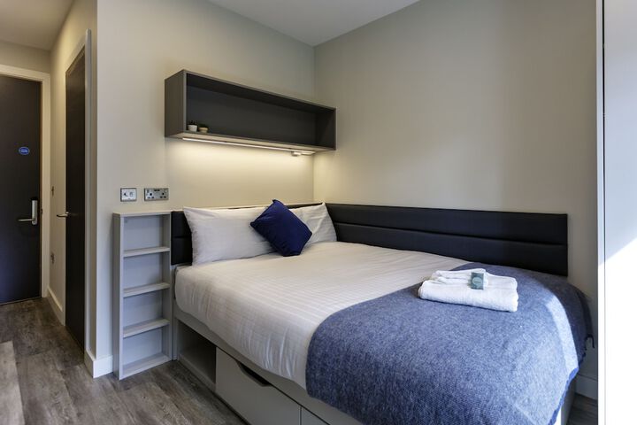 Room 5 of 22