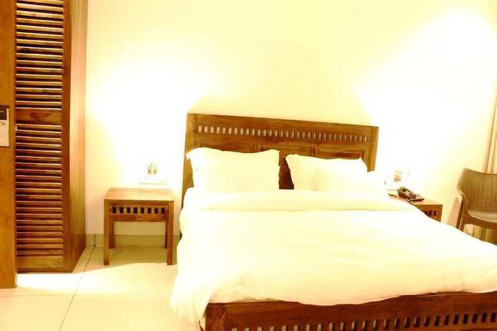 Room 6 of 41