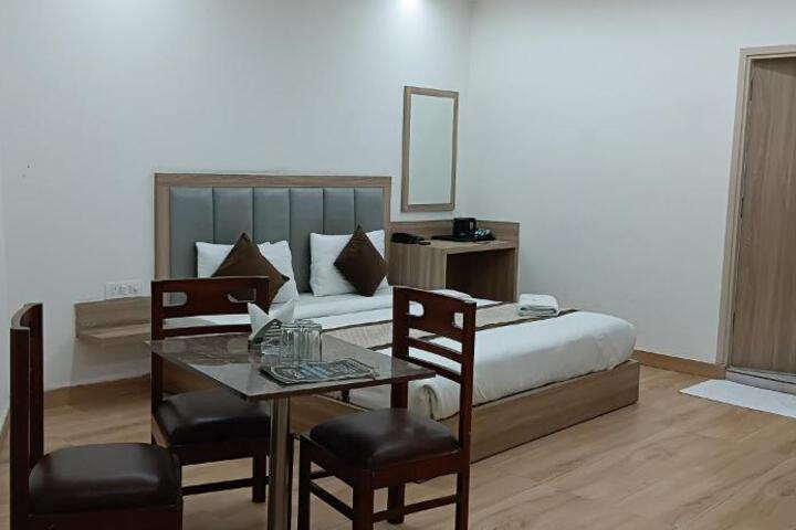 The Metropolitan Inn Hotel IGI Airport New Delhi