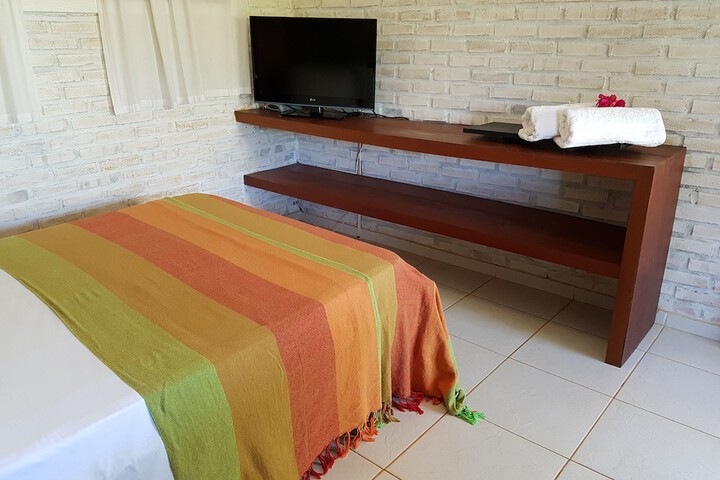 Room 4 of 72