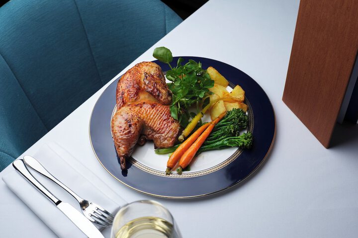 Dining 338 of 441