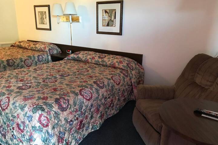 Room 16 of 52