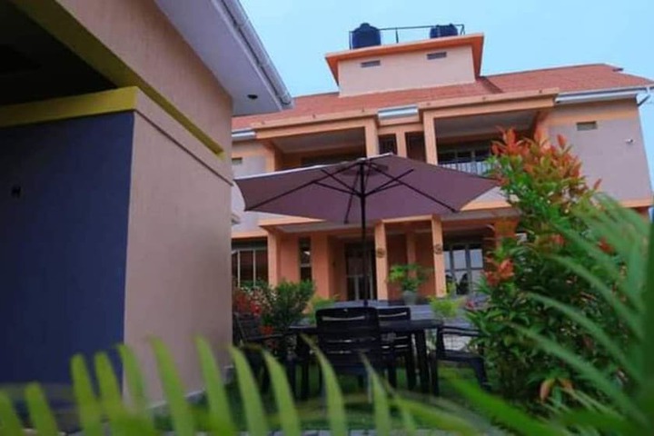 Hotel 66 of 76